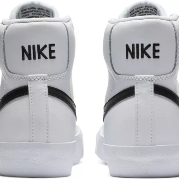 Boys Nike Kids' Grade School Blazer Mid '77 Shoes Size 5.5 Youth - Picture 8 of 10